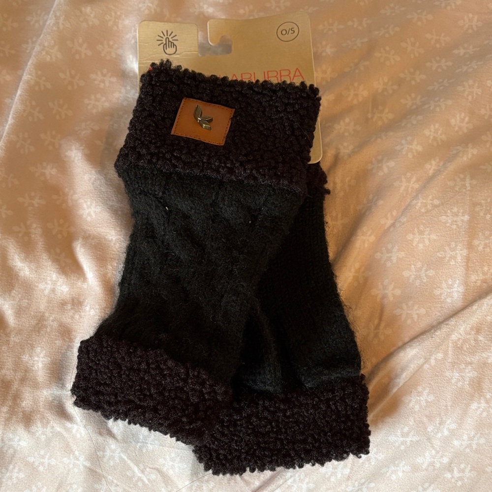 Koolaburra Black Knit Fingerless Gloves with Sherpa Trim